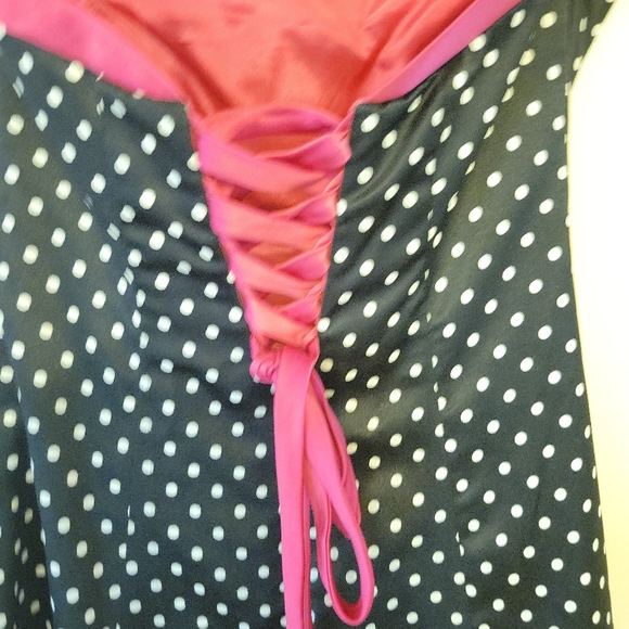 Black dress with white polka dots dress size 8 - Picture 5 of 5